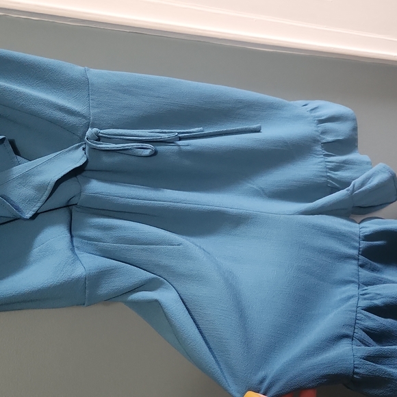 Romper - Picture 2 of 4